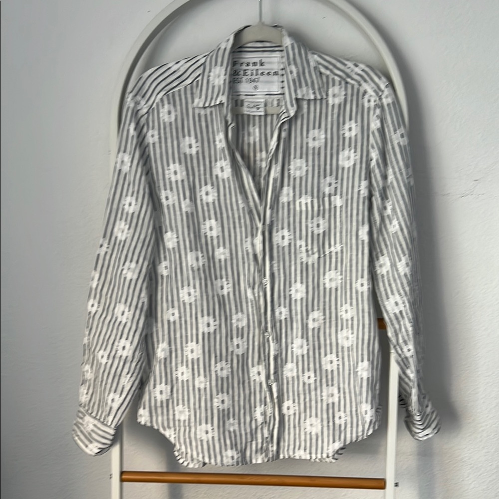 Frank & Eileen Navy and White Striped Shirt w white daisy pattern-Eileen style
